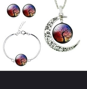 BRAND NEW 4PC JEWELERY SET